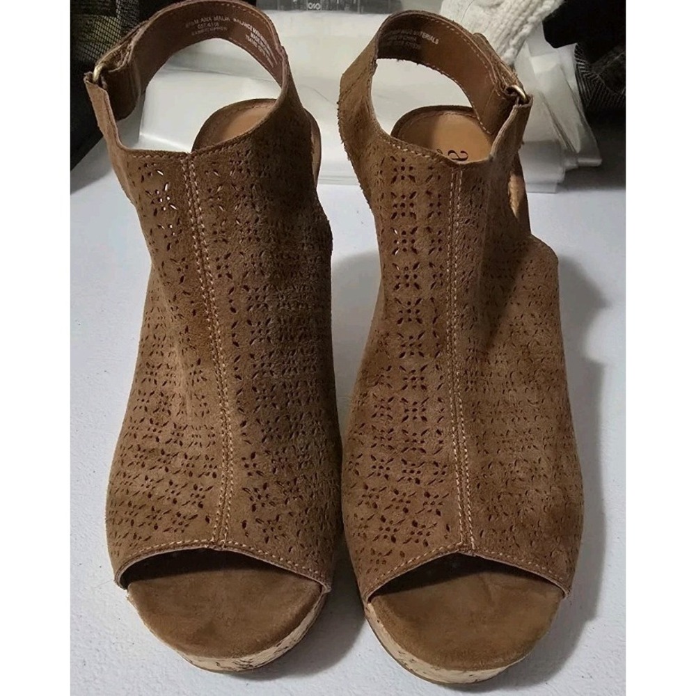 Women’s Brown Suede Peep-Toe Cutout Wedge Sandals